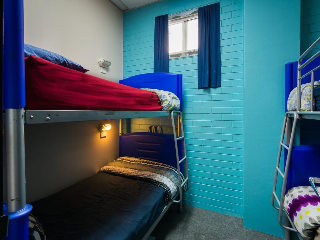 Blue Galah International Backpackers Hostel アデレード エクステリア 写真